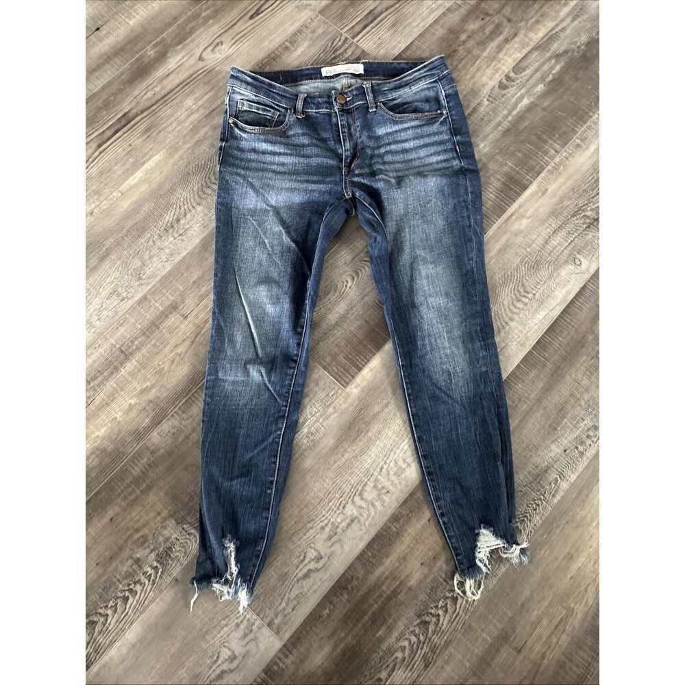 Buckle Women's Skinny Jeans in Distressed Dark Blue Wash